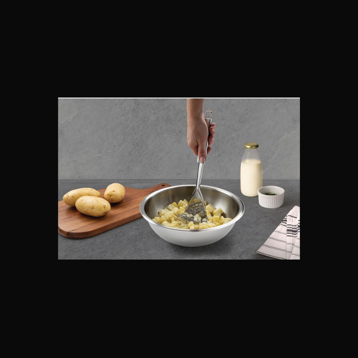 Amassador Inox Tramontina: Precisão para Receitas Perfeitas