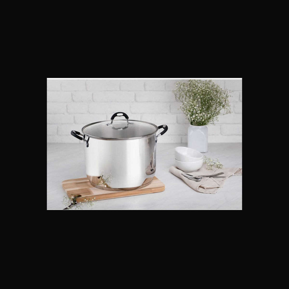 Caldeirão Tramontina Astro Silicone em Aço Inox com Fundo Triplo com Tampa de Vidro 30 cm 15,2 L